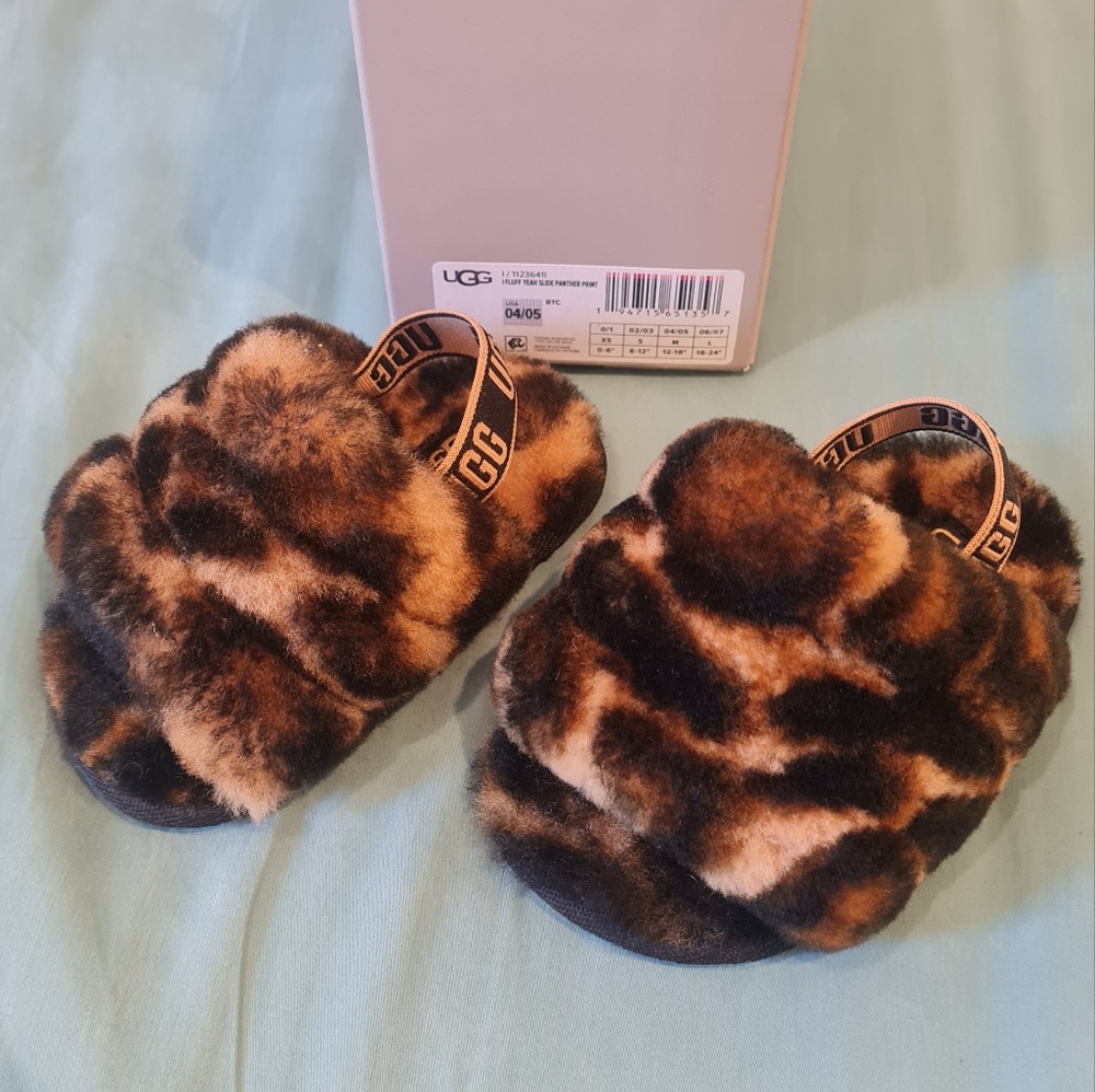 UGG fluff yeah slide for baby
